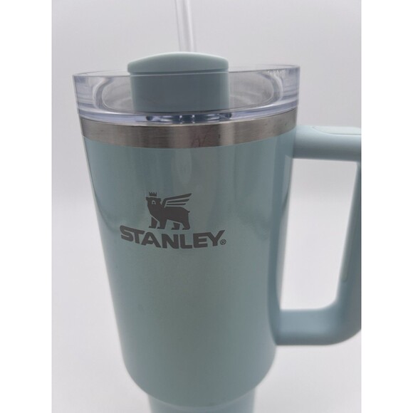 Stanley 40 oz Stainless Steel H2.0 Flowstate Quencher Blueberry Milk Shimmer - Picture 2 of 6